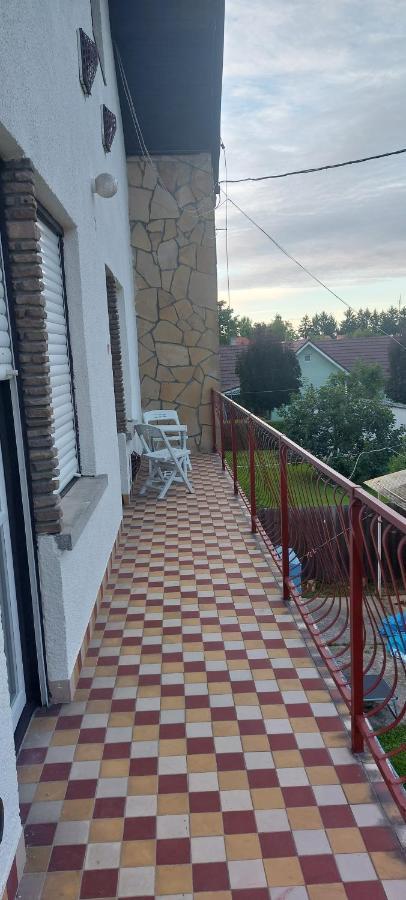 Bluebird Apartman Zalakaros Esterno foto